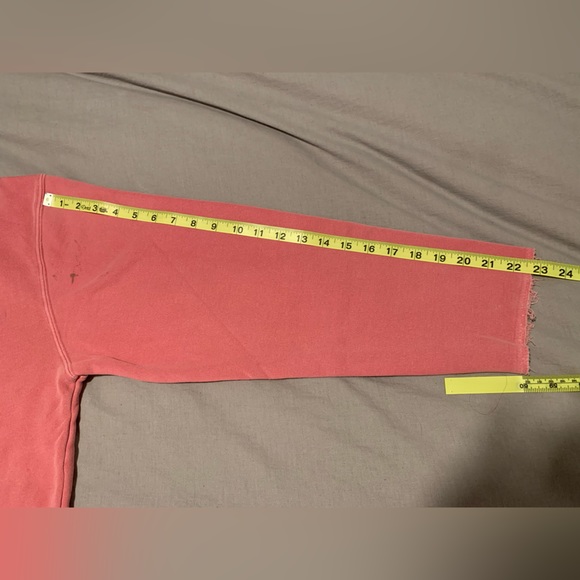 Unisex size large Nantucket red sweatshirt - Picture 3 of 9